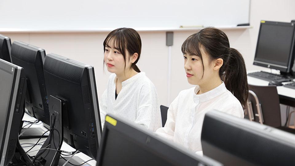 電子カルテ時代に対応した授業「医療情報学」
