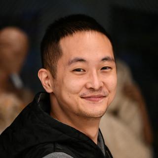 趙 俊奕