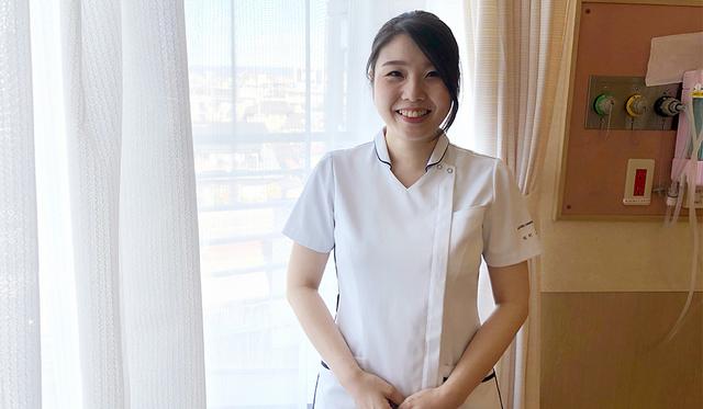 学生時代の学びを活かせている、理学療法士など他職種との連携。患者さんが治療に前向きになれる関わりを心掛けている。