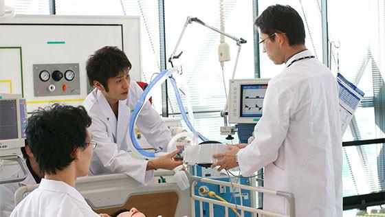 現場と同じ環境で行う「生体機能代行技術学」
