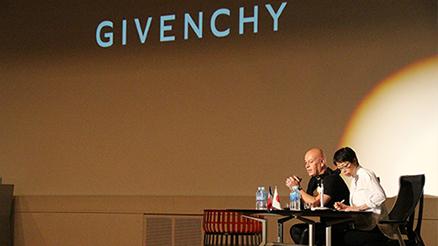 「GIVENCHY」
