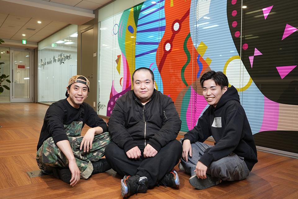 グラフィック学科　板谷健之介さん、オウ・キンイさん、篠原良太さん