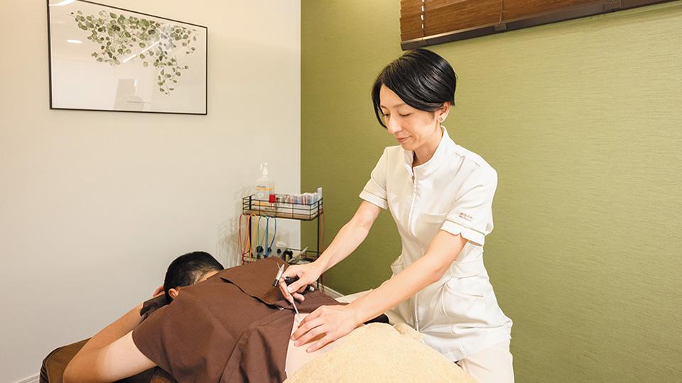 コロナ禍の最中、独立開業を果たした鍼灸師。