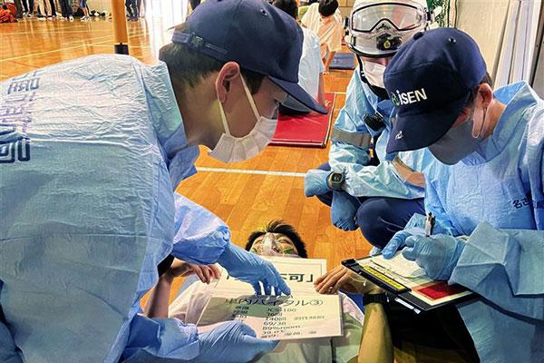 地域消防機関・大学病院の活動訓練に参加