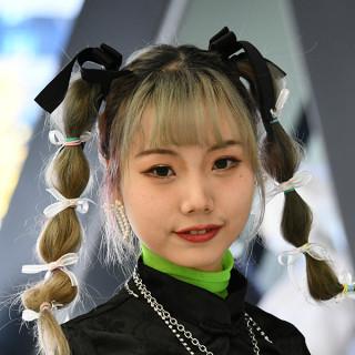 郝 一鴻
