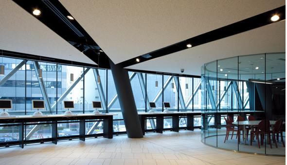 インターネットラウンジ