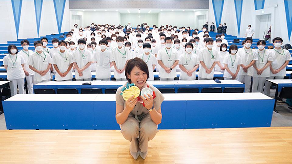 五輪金メダリスト　髙木菜那氏が来校！