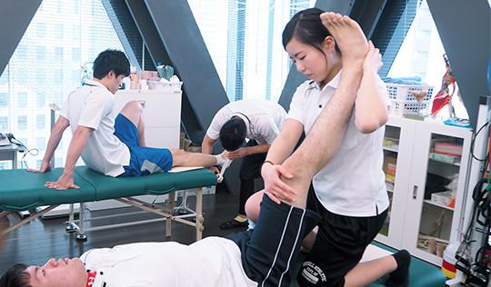 予防医学の観点からも考える「コンディショニング実習」