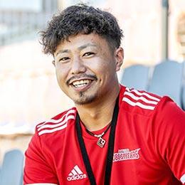 齋藤 秀｜卒業生紹介コンテンツ「CROSS i」｜専門学校 首都医校・大阪