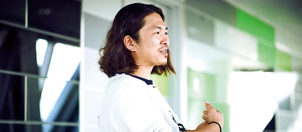 監督や役者に支持される、徹底的なリアルの追求。人気作品を支えるトップクリエイター