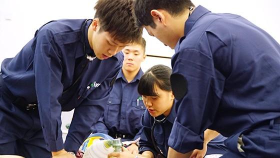 高度医療シミュレータを用いた「シミュレーション実習」