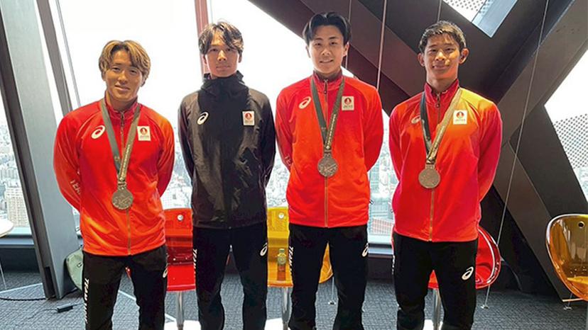 世界で活躍する選手をサポートしながら学生へも指導